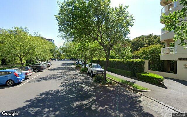Great parking space near St Kilda Road 30 percent off when booking for 12 months