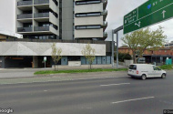 Great Parking right next to Freeway entrace, Ongoing  ST KILDA ROAD (PUNT ROAD)