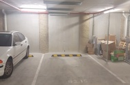 24/7 secure access parking in South Yarra