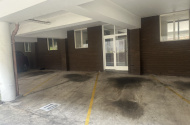 Parking space in Bondi 10 minutes walk away from beach
