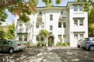 Heart of Double Bay - 450m from Edgecliff station and Double Bay ferry