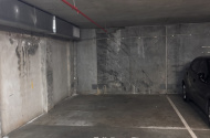 Massive car space in CBD near Parliament Station and Carlton Gardens, camera next to space