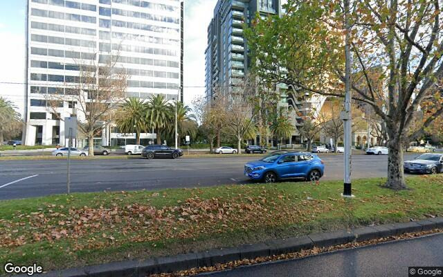Accessible Carpark Lot to Trams and CBD
