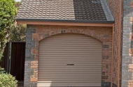 Teringie - Great Driveway Parking in a Residential Area