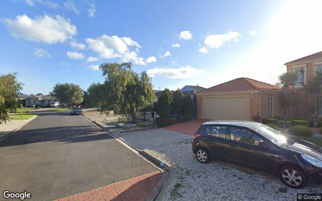 Secure & affordable space close to the Melbourne Airport and Watergardens Station