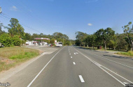 2 minutes off the Bruce highway. 3 minutes from the sunshine coast University