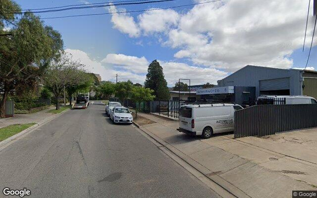 Windsor Gardens - Secure Undercover Parking close to Bunnings