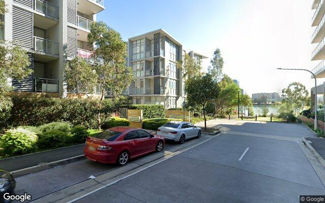 Great parking space in building in Rhodes North West