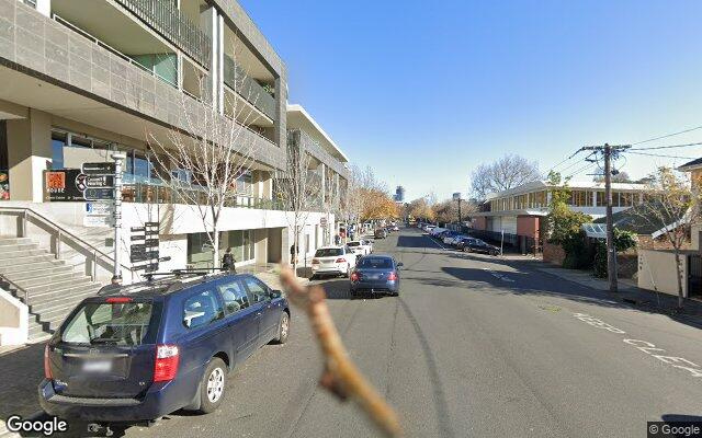 Toorak - UNRESERVED Parking near Woolworths