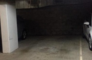 Great Indoor Parking Space Near CBD (Spring Hill)