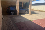 Bedford - Great Carport Parking Near Bus Stop