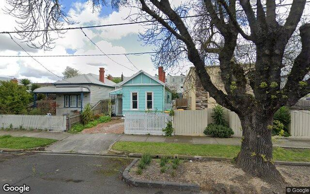 Safe driveway parking space near West Footscray station