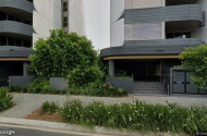 Underground Parking at East Brisbane (Wellington Road) - 8 mins to The Gabba