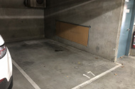 Southbank Apartment covered car park, Dodd Street Entry
