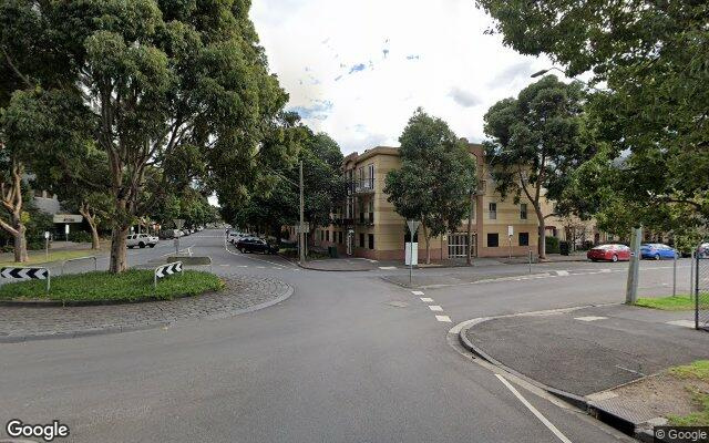 Southbank  - Indoor Parking Close to Shire of Remembrance