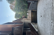 Great&safe parking area, about 10mn walk to crows nest station as well as victoria cross station.