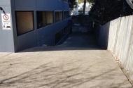 Apartment secured car space, close to RPA & USYD