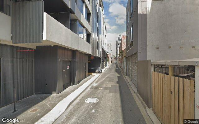Secure Undercover Parking near Chapel St- walk to trains or trams