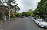 Close walk to Chapel Street, park your car and enjoy your week or weekend