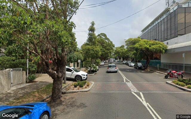 Yeo St - convenient underground carspace