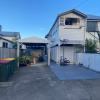 Driveway parking on Lucy St in Milton