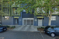 13 Mins walk to Green Sq / Redfern Station, indoor parking