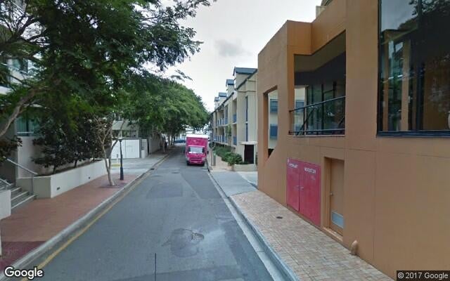Great Indoor Parking Space Near CBD (Spring Hill)