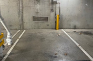 Southbank - Secured Indoor Parking on Ground level Near Melb Uni, NGV, Crown, & Flinders