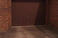 Single garage in Mornington close to beach and boat ramp available from November to end of March (5 months).