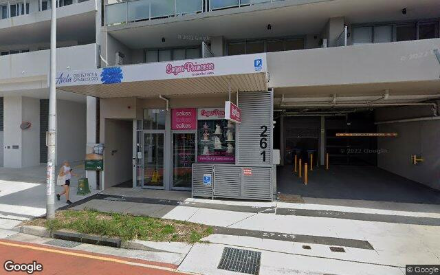 Manly Vale secure car space - 1 min to B-line bus stop