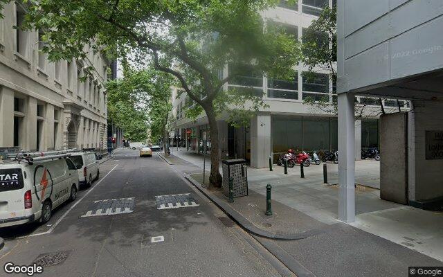 Great parking space in the heart of Collins street