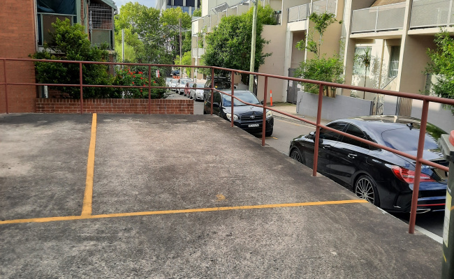 Convenient off-street Newtown parking space very close to King St and RPA - available 24/7!