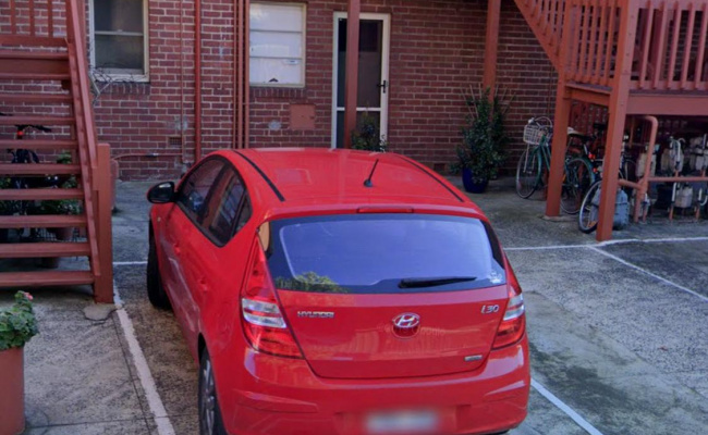Residential outdoor parking 200m to MCG.- ONLY AVAILABLE UNTIL 31-MAY 2025