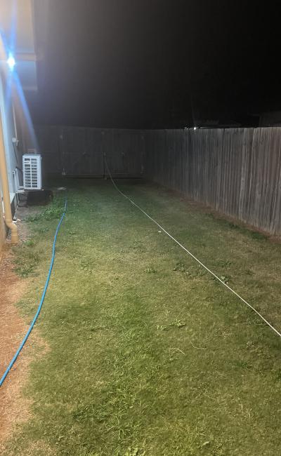 Secured yard great for vans, small machinery,trailers