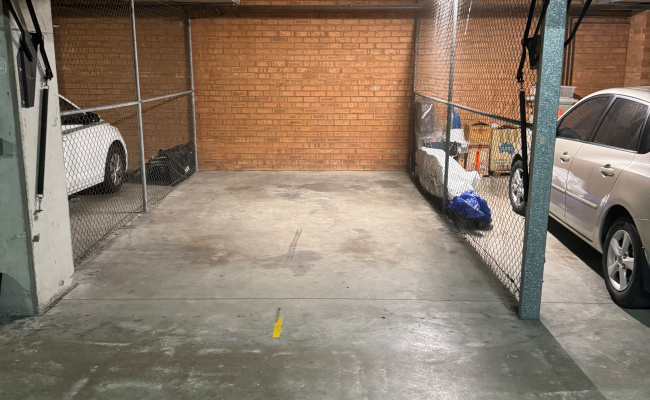 Lock up garage parking on 