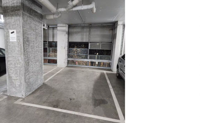 CBD Secure Carpark - Prime Location (Flagstaff, Southern Cross Station)