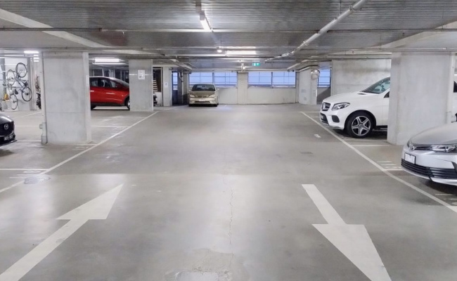 CBD Secure Carpark - Prime Location (Flagstaff, Southern Cross Station)