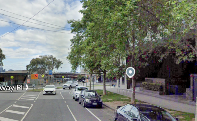 Great parking space near CBD - 1 min walk to NORTH MELBOURNE station