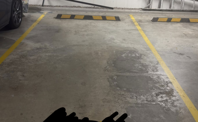 Secured parking in Kellyville near Woolworths Kellyville Grove
