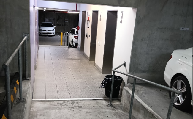 Brisbane City - Secure Undercover Parking - FOR RESIDENTS OF 108 ALBERT ST ONLY