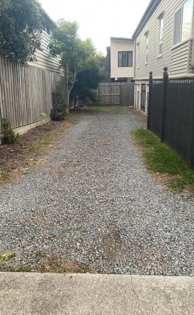 Woolloongabba - Large Driveway near Park Road Train Station & Gabba Stadium