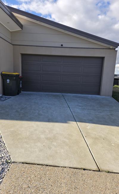 Driveway Parking with EV Charging in Taylor ACT