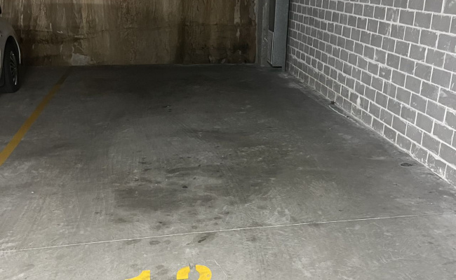Indoor Safe Parking Lot in Pyrmont