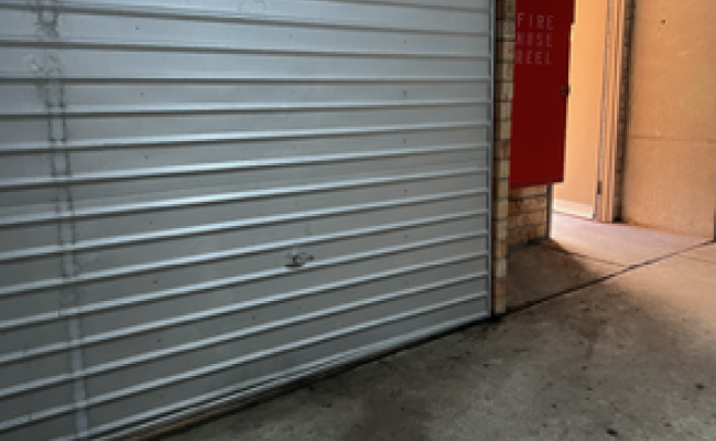 Pyrmont - Secure LUG for Parking near Darling Harbour