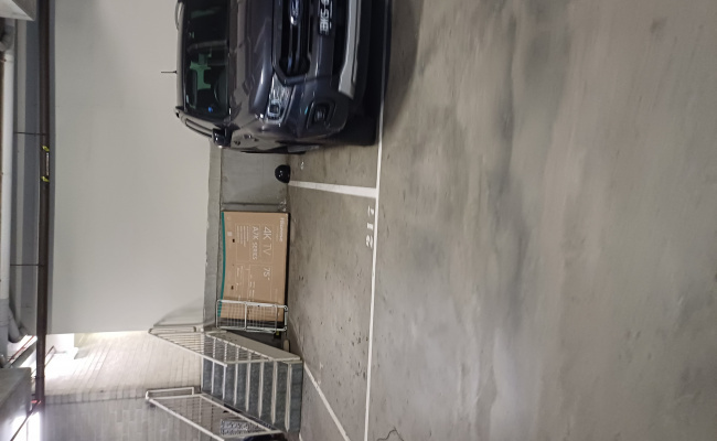 Indoor parking spot st kilda