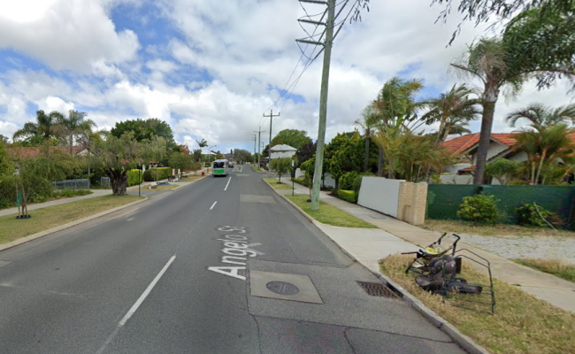 Garage Parking Available in South Perth