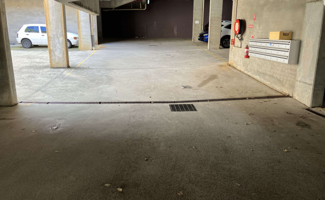 Surry Hills, 2 Tandem Parking Slots