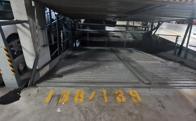 PARKING (secured & indoor) near UNSW (along Anzac Parade & near Kensington Lightrail)