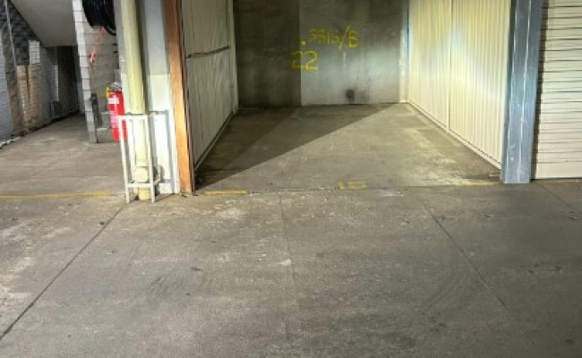 Kingsford - Secure Lock Up Garage Near UNSW for Parking/Storage
