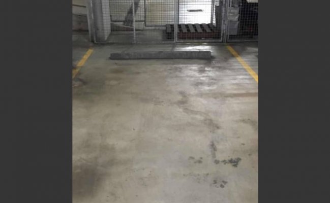 Kingsford - Secure Basement Parking close to Tram Stop